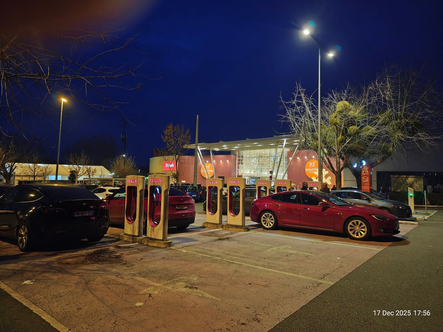 Photo of Le Mans, France Supercharger