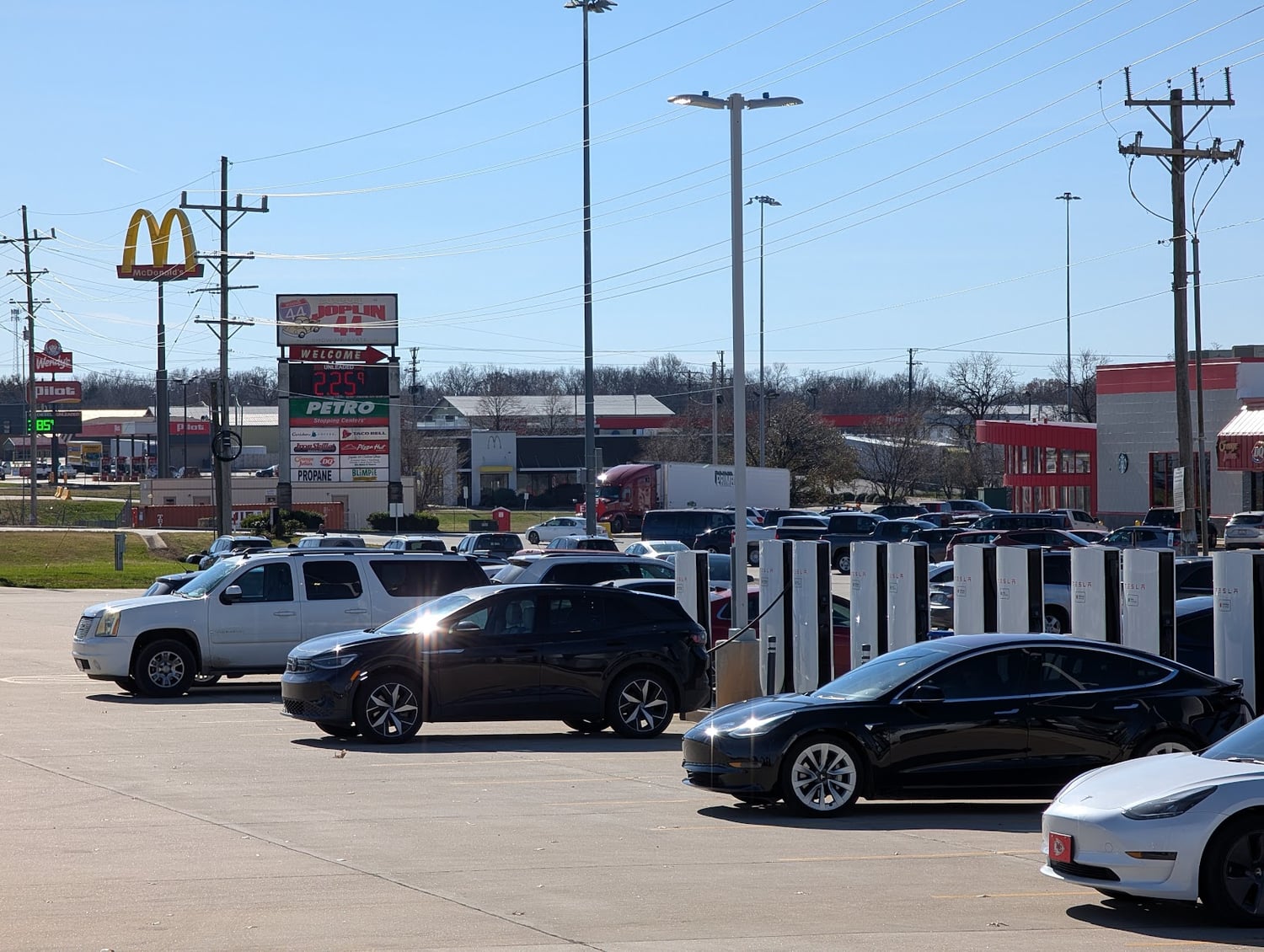 Photo of Joplin, Mo - Highway 43 Supercharger