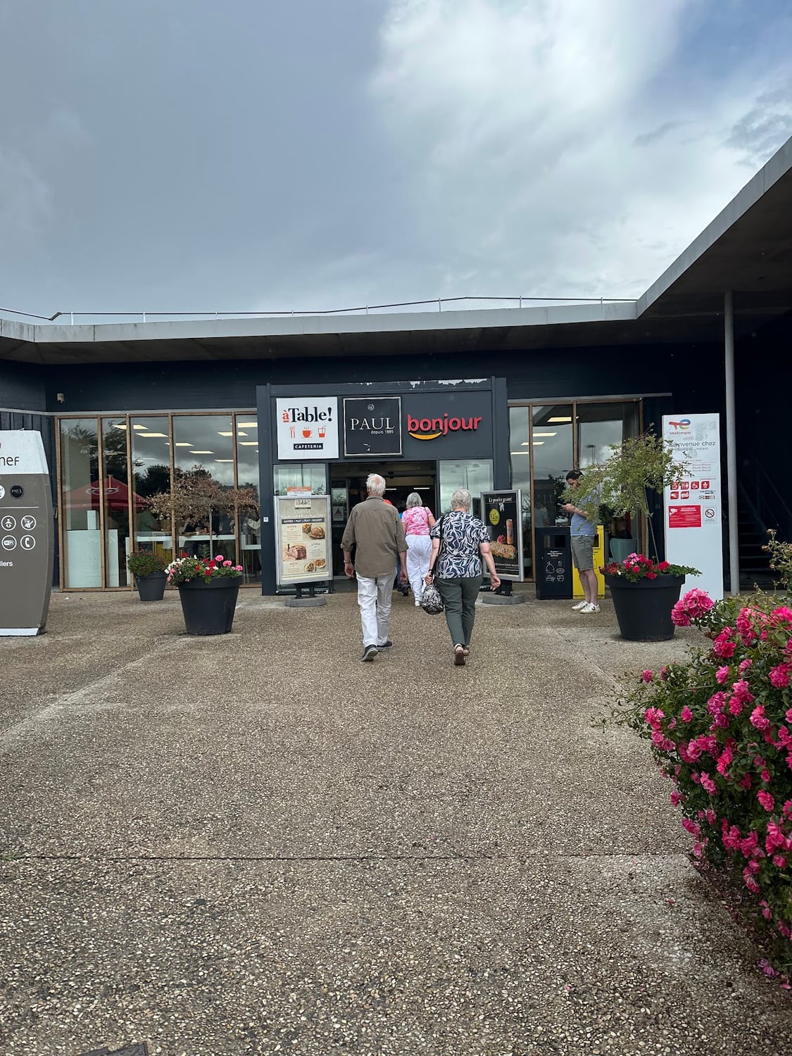 Photo of Aire D'Urvillers, France Supercharger