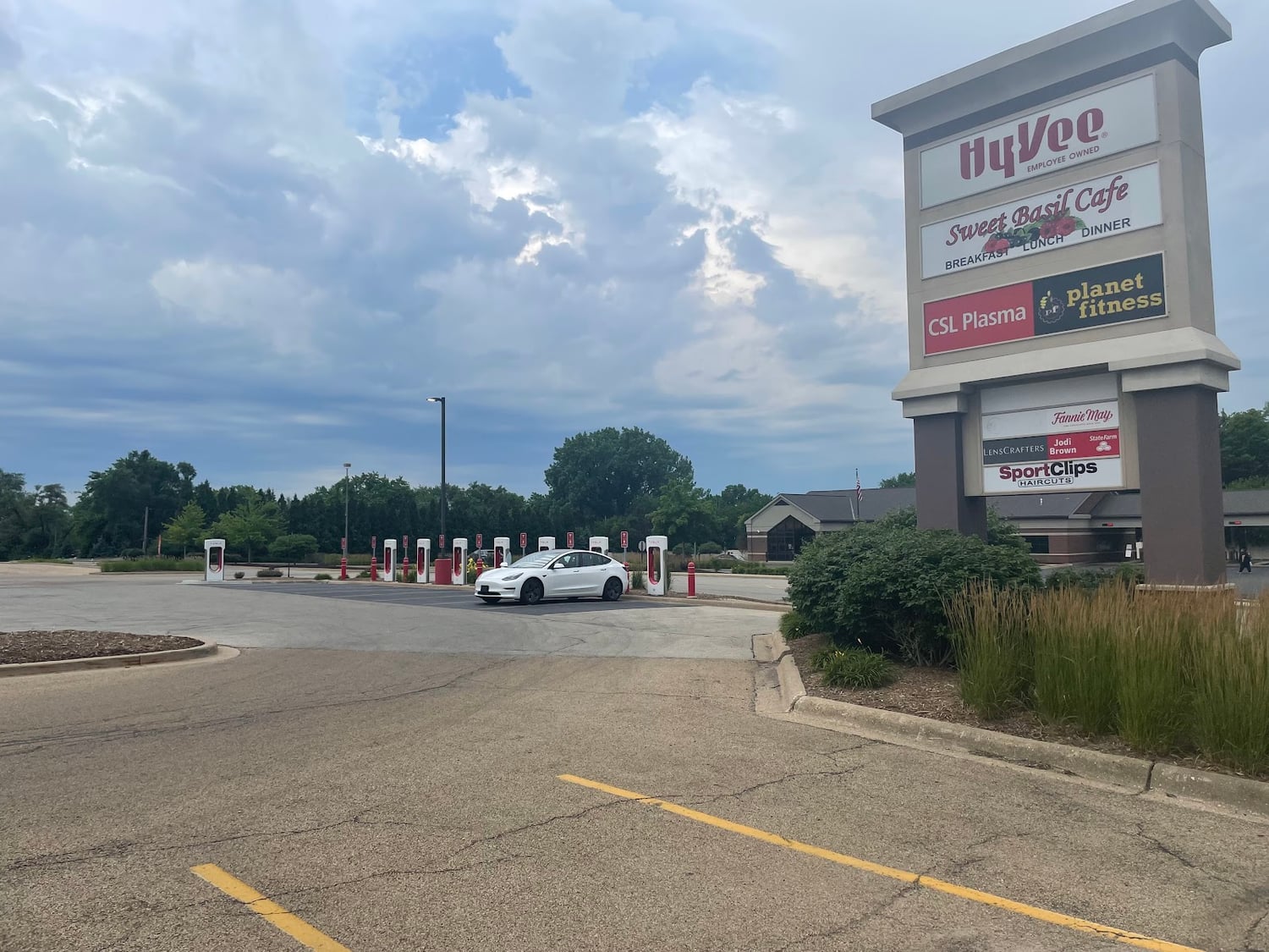 Photo of Peoria, Il - N Sheridan Rd Supercharger