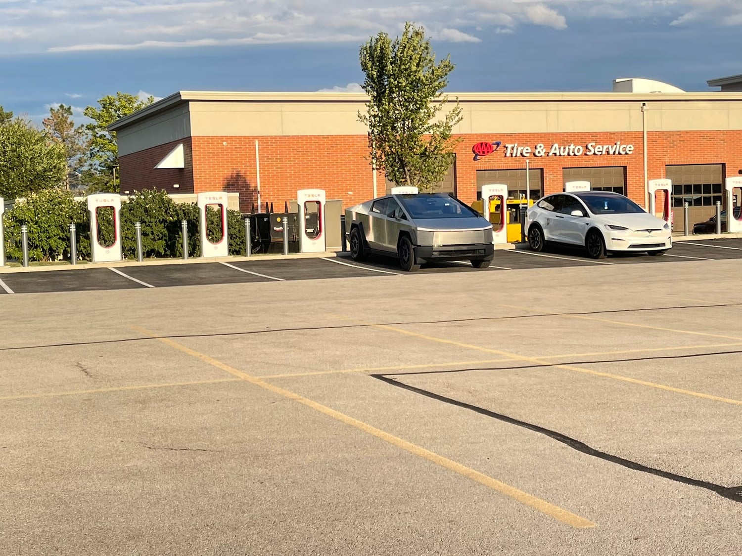 Photo of Toledo, Oh - Central Avenue Supercharger