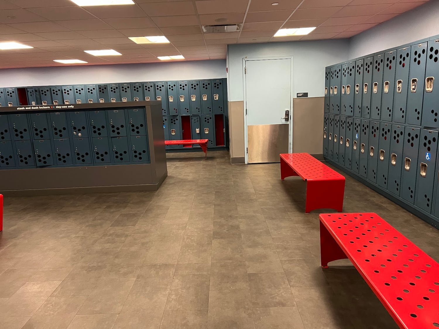 Photo of I Park - 145 W 56th St