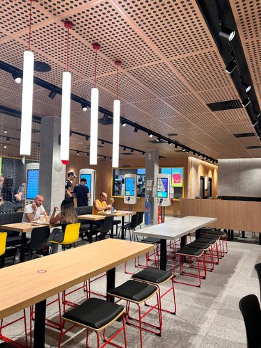 Photo of Enel X Way, Viale Della Fonte Lunga 1a - Mcdonald'S