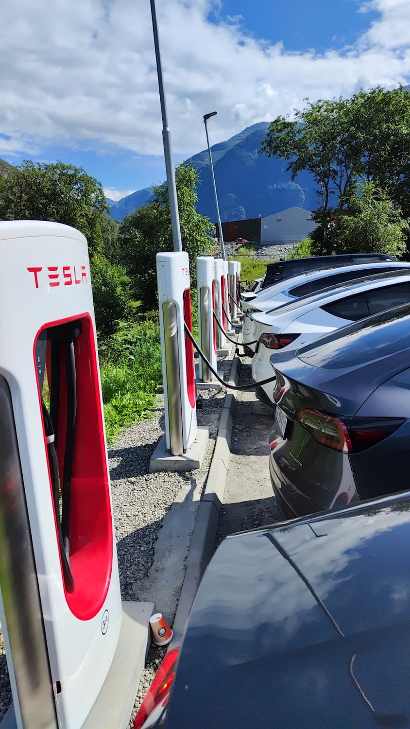 Photo of LæRdal, Norway Supercharger