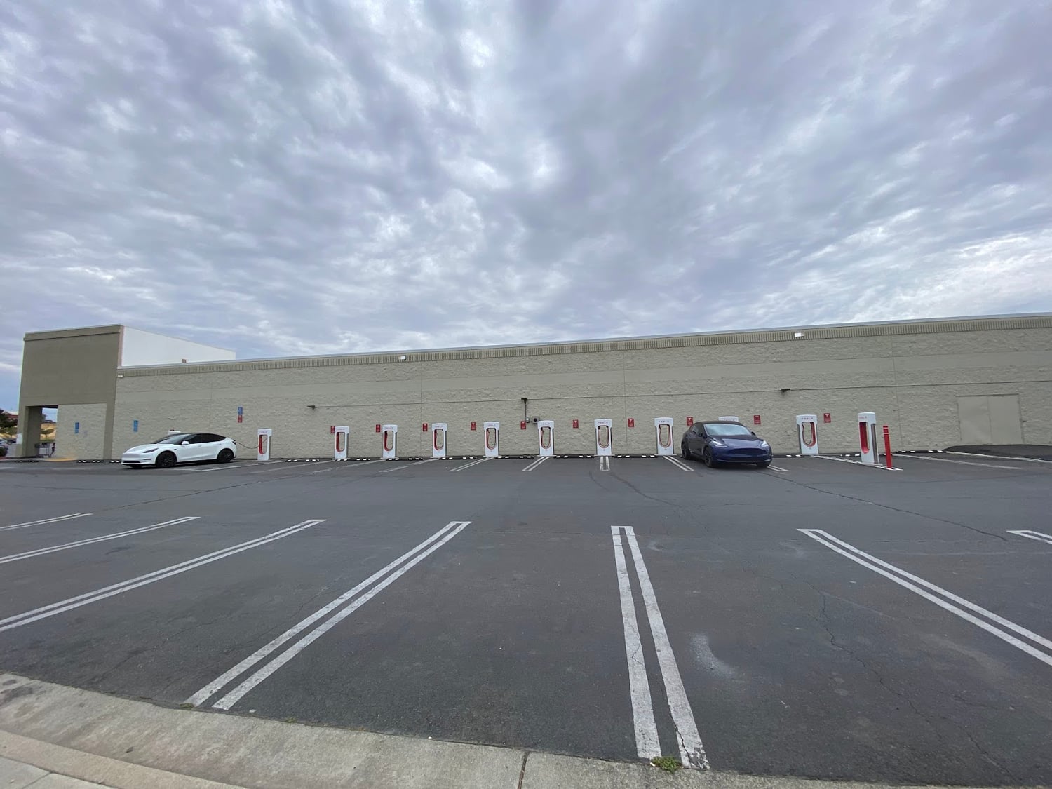 Photo of Red Bluff, Ca - South Main Street Supercharger