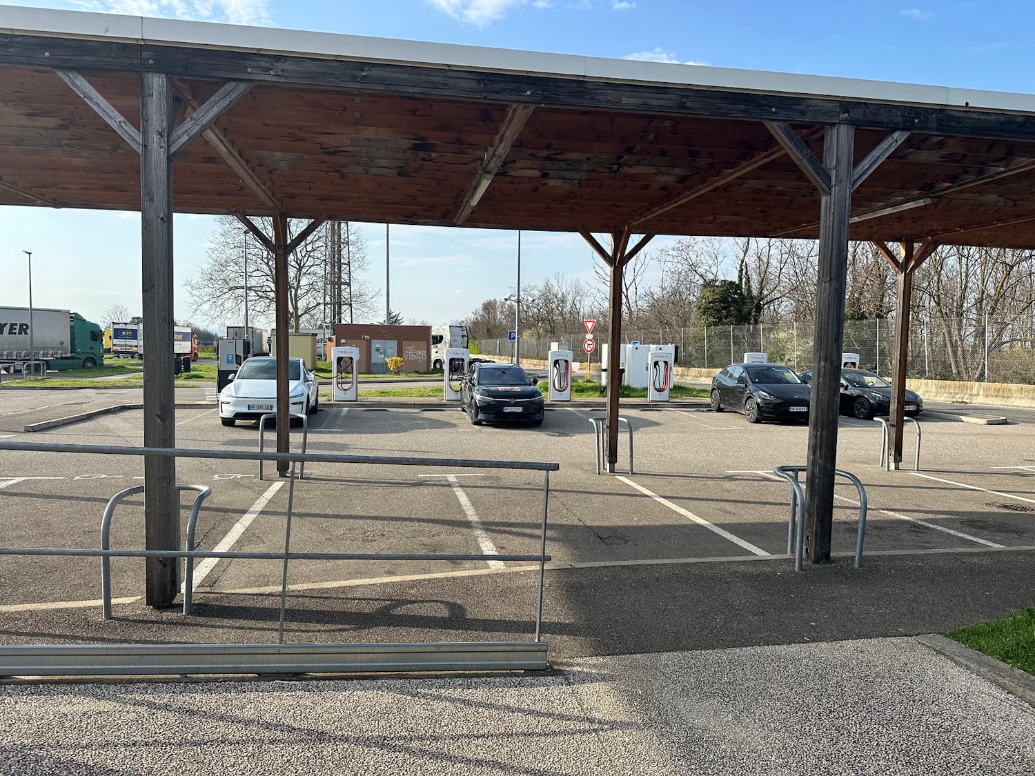 Photo of Aire De Manissieux, France Supercharger