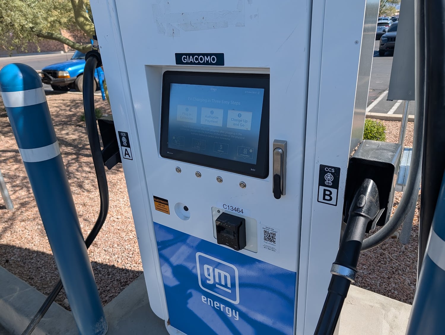 Photo of Chase Bank - 20215 N Cave Creek Rd