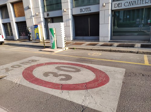 Photo of Gmt, Via Alberico Albricci 2
